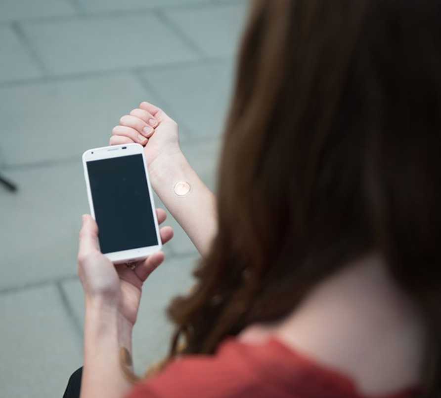 Το ψηφιακό τατουάζ που ξεκλειδώνει το smartphone 3 digital-tatoo-unlocks-your-smartphone-03