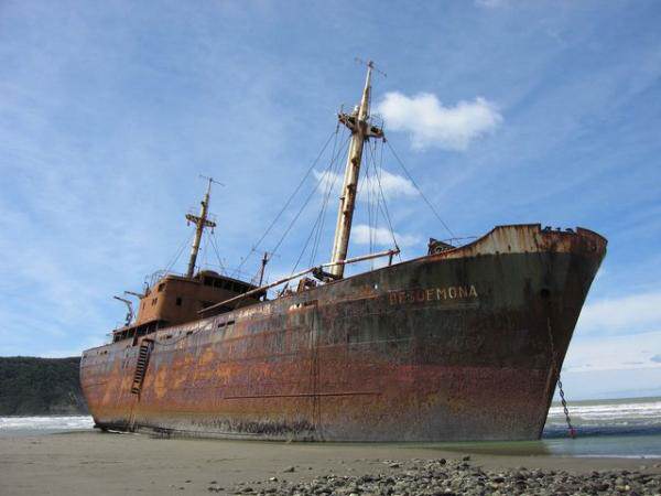 ship 1