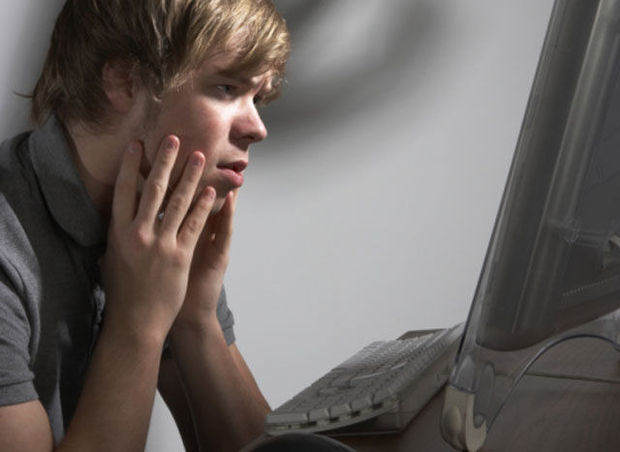Cyberbullying - Σύγχρονη απειλή για τους νέους της εποχής μας