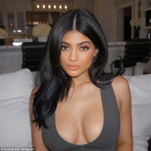 Fappening 2017: Κυκλοφόρησαν γυμνές φωτογραφίες της Kylie Jenner; 1 Kylie Jenner