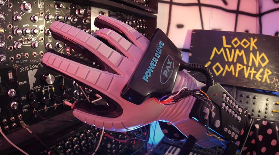 Power Glove