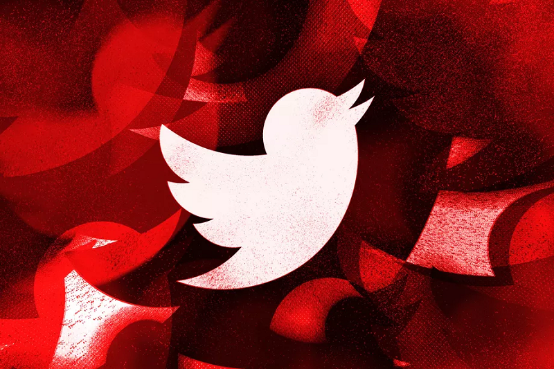 Twitter: Bans 7,000 accounts of the far-right QAnon movement 1 Twitter