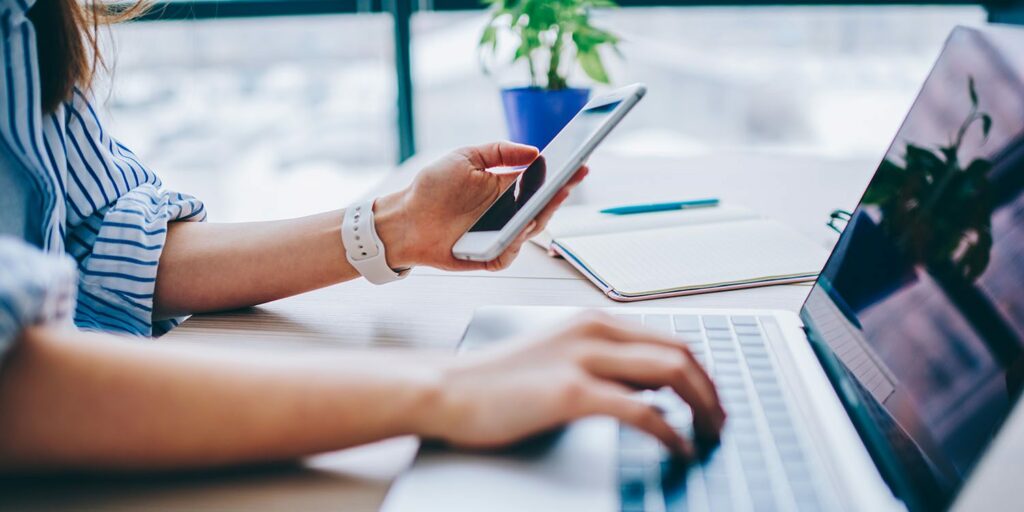 Bluetooth reconnection error leads to spoofing attacks! 1 Bluetooth error