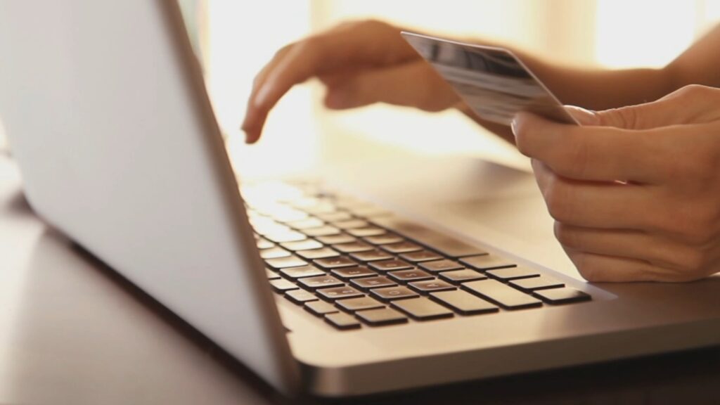 Απατεώνες εκμεταλλεύονται το Amazon Prime Day για να εξαπατήσουν αγοραστές 2 Amazon Prime Day απατεώνες