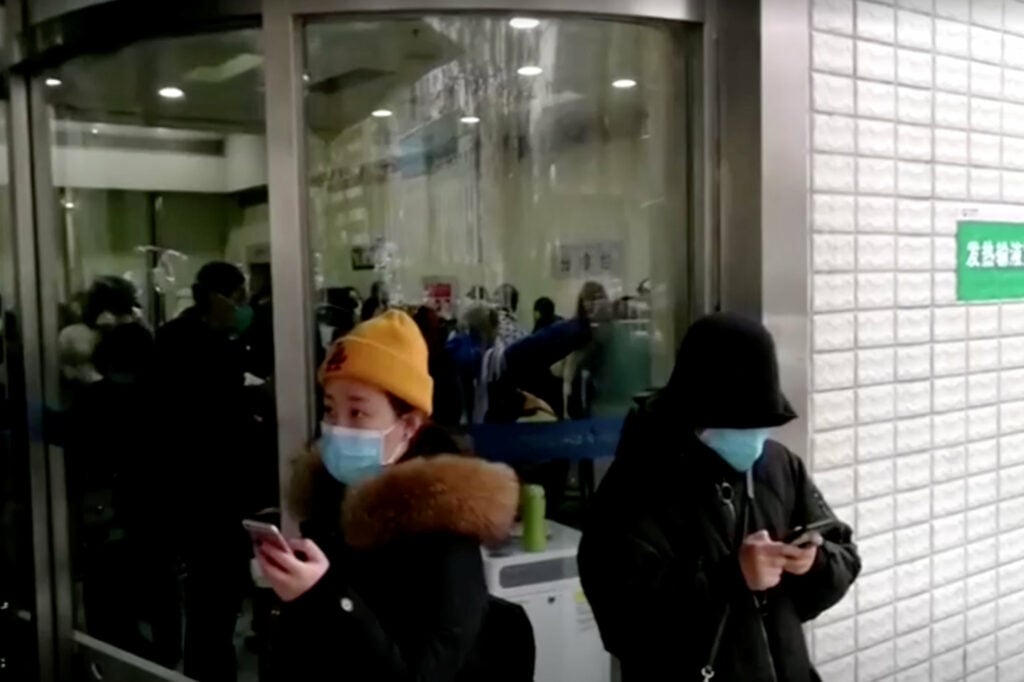 Η Κίνα παρακολουθεί όσους μιλάνε για τον Κορωνοϊό στα social media 2 Η Κίνα παρακολουθεί όσους μιλάνε για τον Κορωνοϊό στα social media