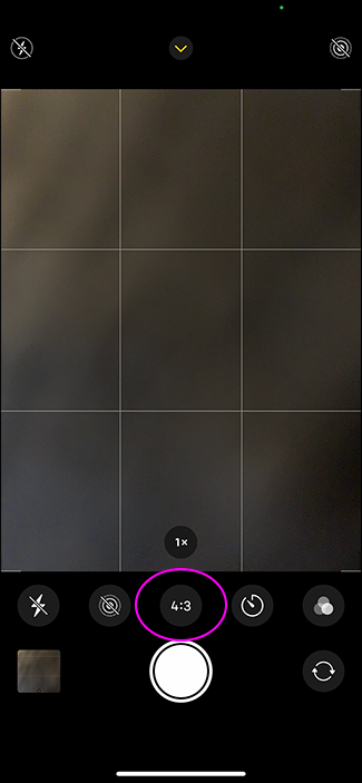 iPhone: How to take square photos