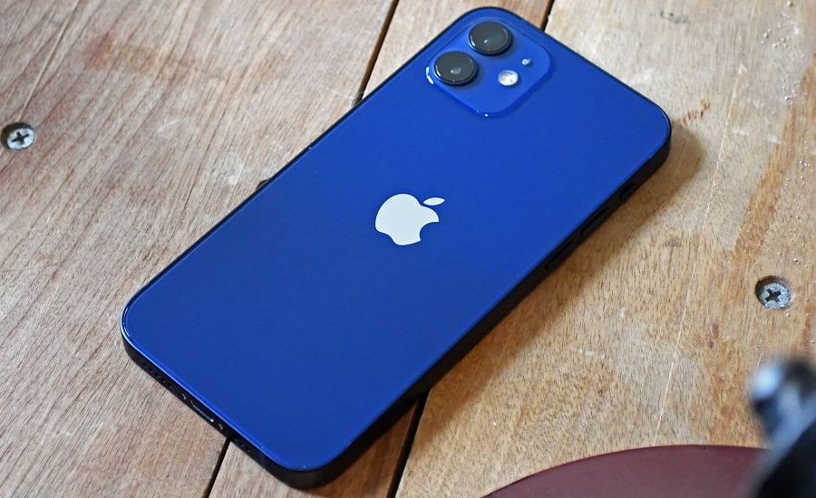 Apple: Εργάτες προκαλούν ζημιές εκατομμυρίων γιατί δεν πληρώνονται 1 Apple