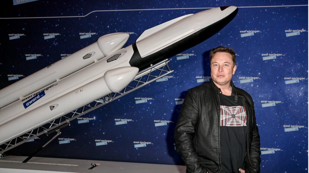 SpaceX: Μηχανικός παραδέχτηκε ότι πούλησε «insider tips» στο dark web! 2 SpaceX: Μηχανικός παραδέχτηκε ότι πούλησε «insider tips» στο dark web!