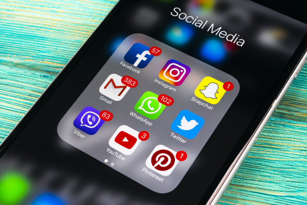 What applications are used the most around the world? 1 Which applications are used the most around the world?