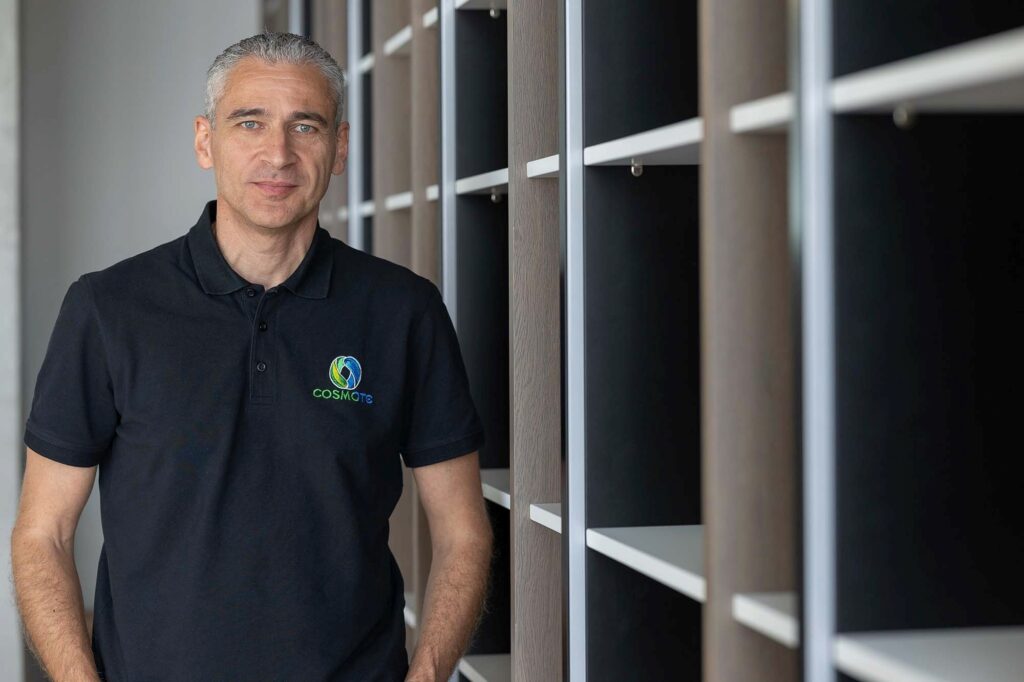 Νέα δώρα κάθε εβδομάδα μέχρι τις γιορτές προσφέρει η COSMOTE εγκαινιάζοντας από σήμερα τα φετινά Χριστούγεννα 2 Cosmote δώρα