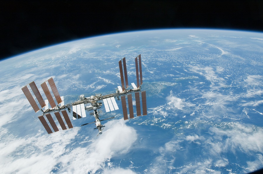 SpaceX capsule carries four astronauts to International Space Station 2 International Space Station