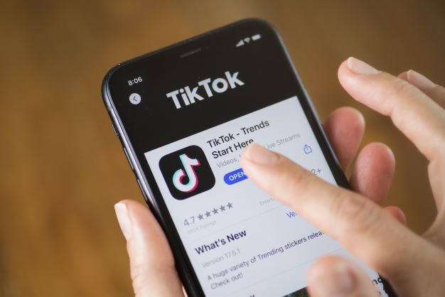Το TikTok ξεπερνά την Google ως ο πιο δημοφιλής διαδικτυακός προορισμός