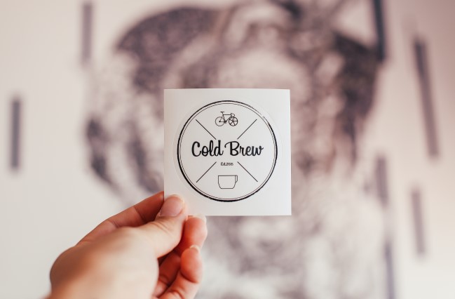 How do I make a free logo with DesignEvo? 1 DesignEvo: Create a free logo in minutes