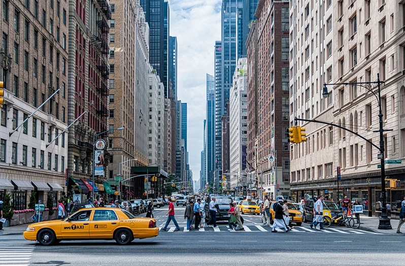 New York - Streets: More space for pedestrians and cyclists 1 New York streets