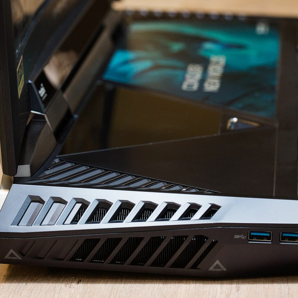 Η AMD υπόσχεται φοβερά gaming laptops με τη νέα CPU Dragon Range 2 AMD