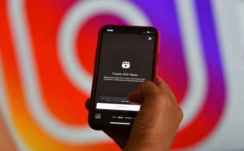 Instagram is testing converting all video posts to Reels 2 reel