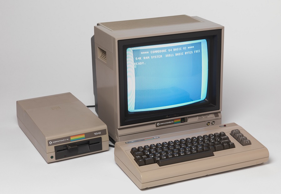 Commodore 64: Ο υπολογιστής με τις περισσότερες πωλήσεις κλείνει τα 40 2 πωλήσεις