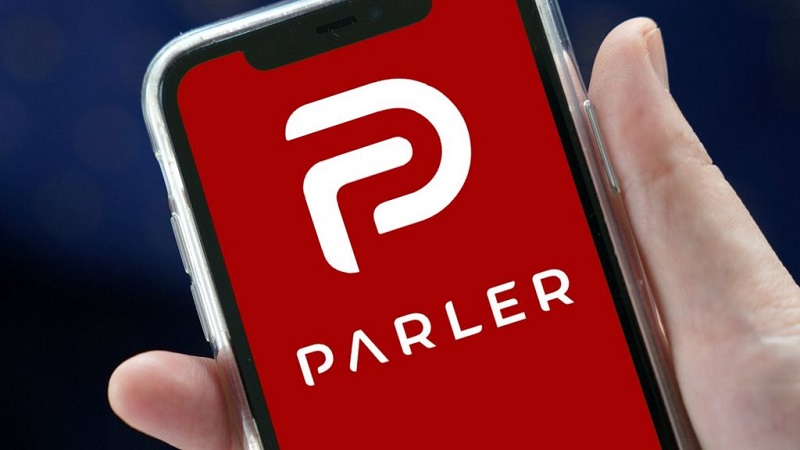 Kanye West to buy social media app Parler 2 Kanye West Parlor