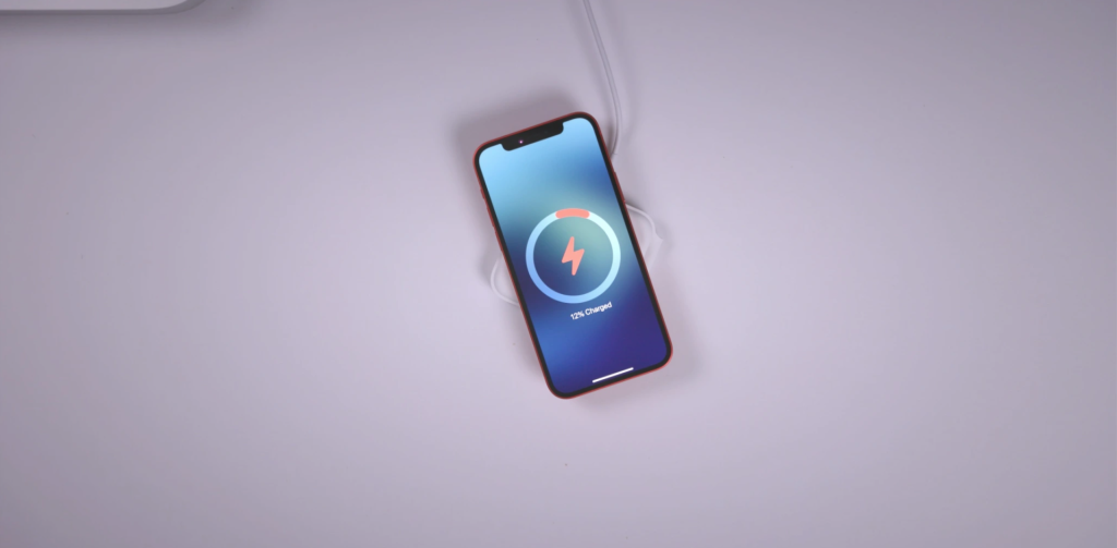 Why is reverse wireless charging for iPhones delayed? 3 reverse wireless charging iPhone reverse wireless charging iphone
