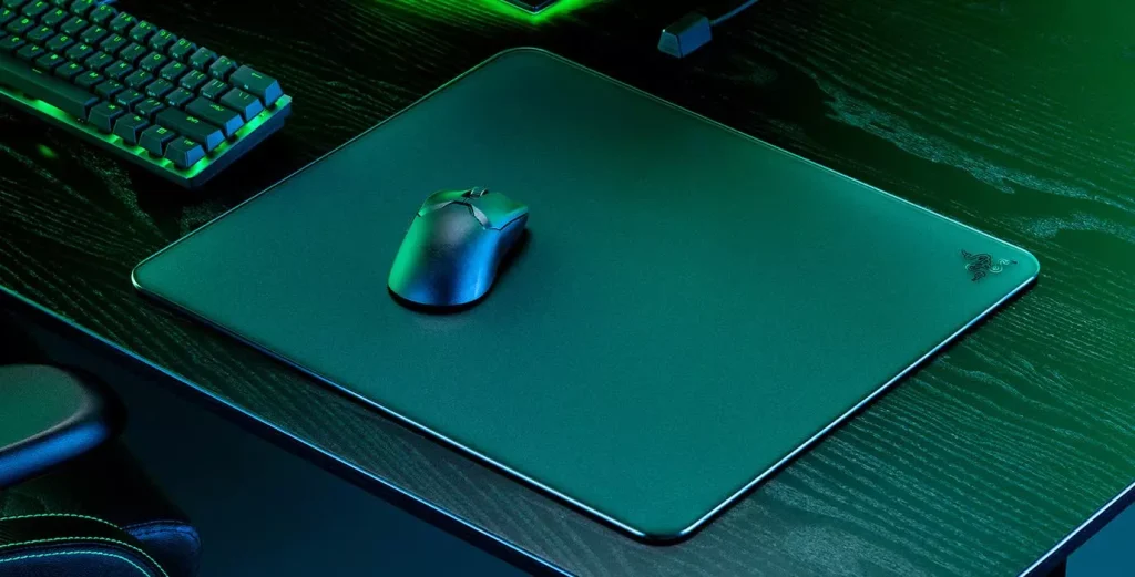 Razer: Το γυάλινο mousepad του συνοδεύεται από προειδοποιήσεις 1 Razer