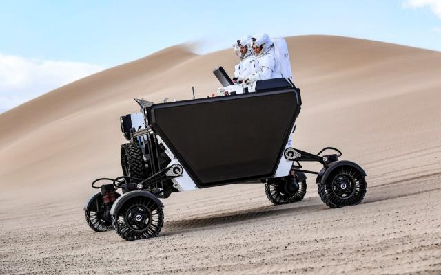 SpaceX: Θα μεταφέρει ένα rover μεγέθους SUV στη Σελήνη το 2026 2 SUV