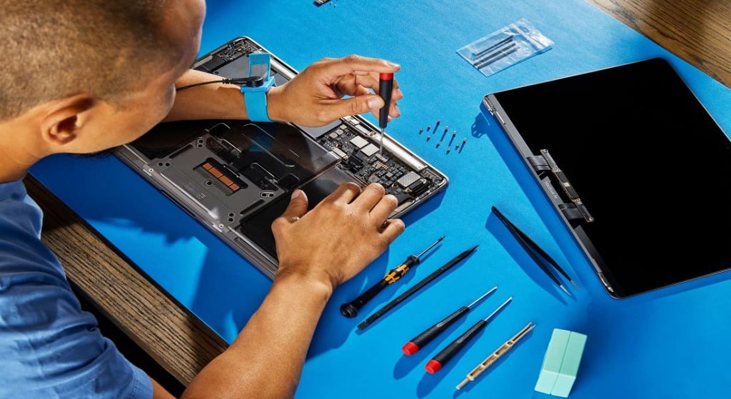 Self Service Repair iPhone Macbooks