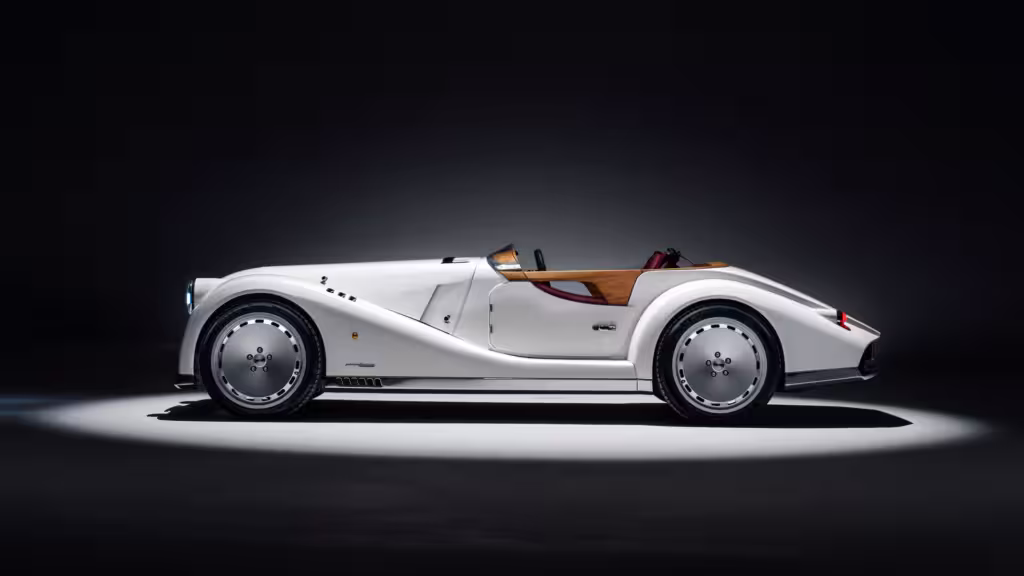 Morgan and Pininfarina reinterpret the Morgan Barchetta 2 Morgan Barchetta Midsummer Pininfarina