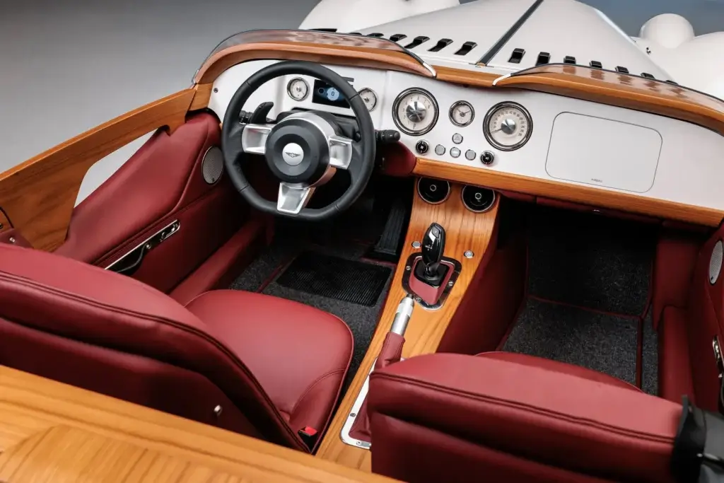 Morgan and Pininfarina reinterpret the Morgan Barchetta 4 Morgan and Pininfarina reinterpret the Morgan Barchetta