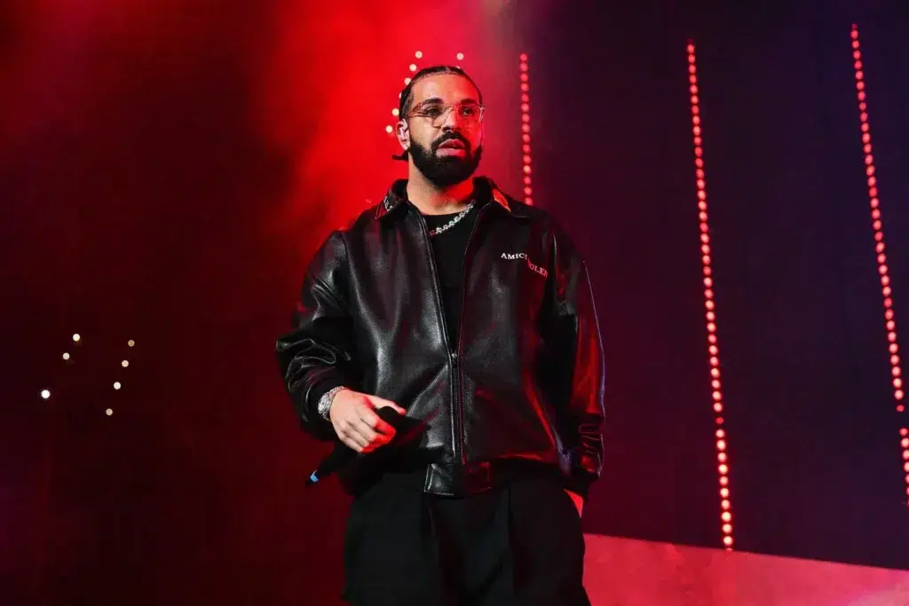 And yet, Drake's "Hey There Delilah" cover is not AI 2 Drake