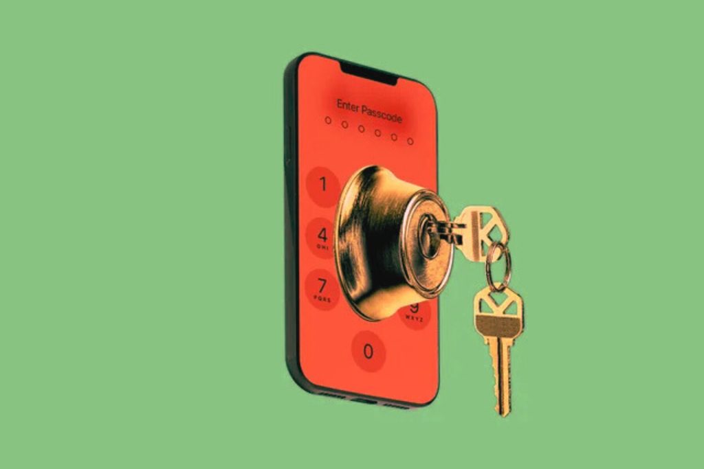 The use of encrypted applications is recommended as a protection measure against hackers 1 encrypted applications