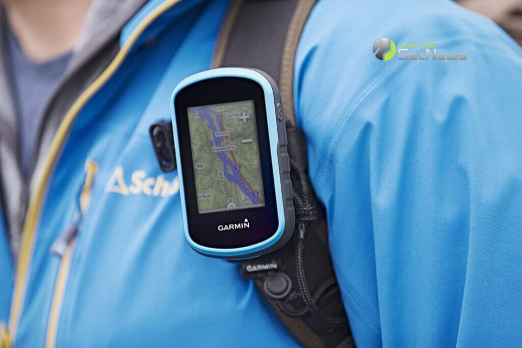 Garmin eTrex Touch works almost 1 month without charging 1 eTrex Touch
