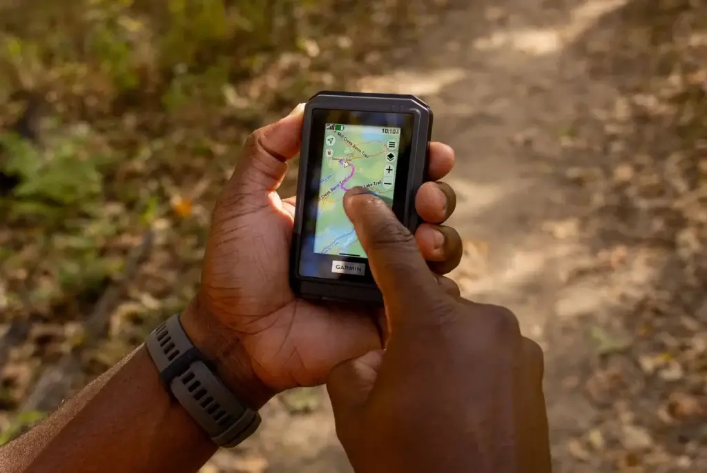 Garmin eTrex Touch works almost 1 month without charging 2 Garmin eTrex Touch works almost 1 month without charging