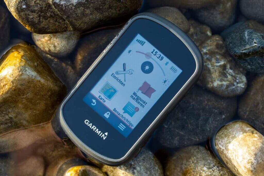 Garmin eTrex Touch works almost 1 month without charging 3 Garmin eTrex Touch works almost 1 month without charging