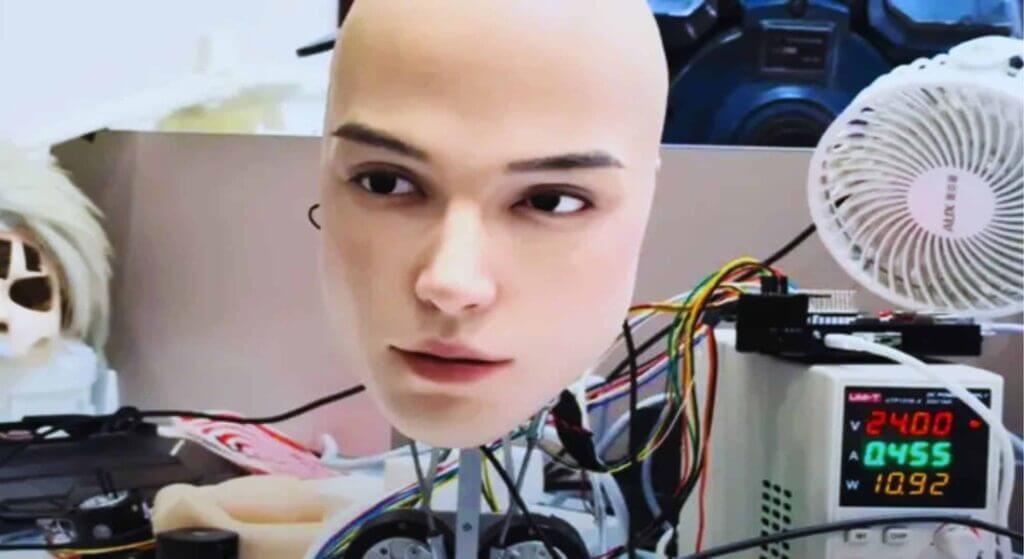Chinese company created a terrifyingly realistic robotic head 3 Chinese company creates incredibly realistic robotic head