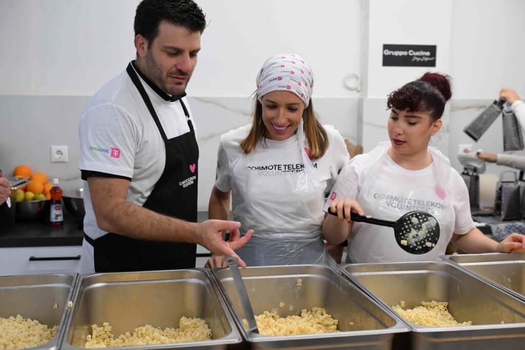 COSMOTE TELEKOM VOLUNTEERS: Corporate volunteer program focusing on society and the environment