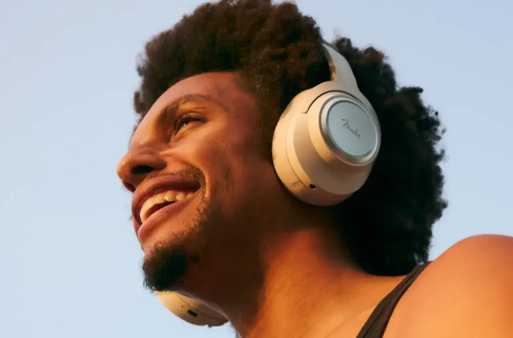 Fender's first wireless Mix headphones with long-lasting battery 3 Fender's first wireless Mix headphones with long-lasting battery