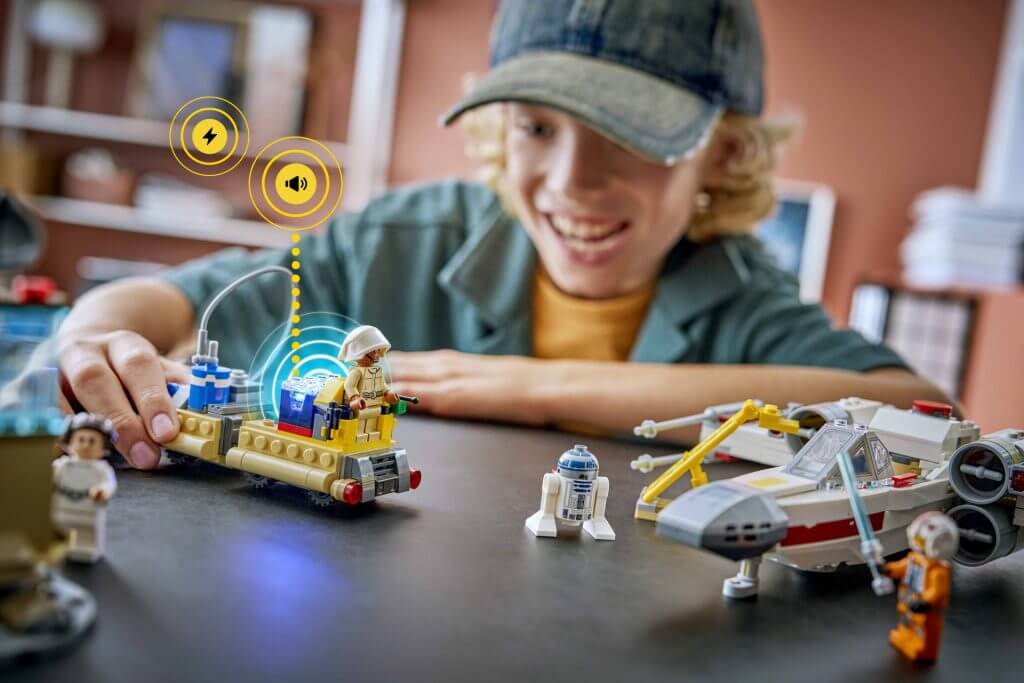 Lego Smart Brick is the evolution of the classic game we all loved