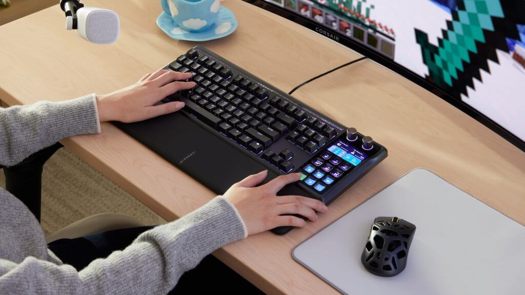 Το Corsair Galleon 100 SD συνδυάζει μηχανικό πληκτρολόγιο με Stream Deck