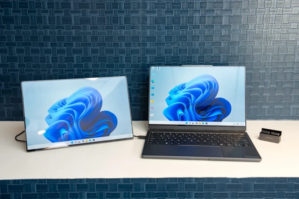 Lenovo ThinkBook Modular AI PC: Laptop with removable ports and second screen 2 Lenovo ThinkBook Modular AI PC: Laptop with removable ports and second screen