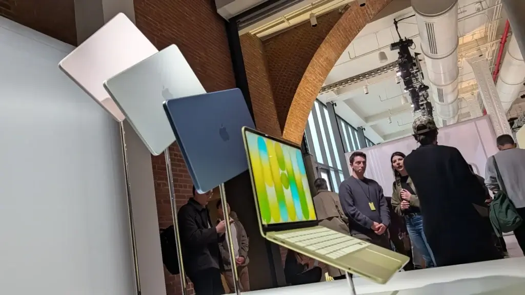 MacBook Neo: Το macOS θα ειδοποιεί για τον περιορισμό θύρας USB-C
