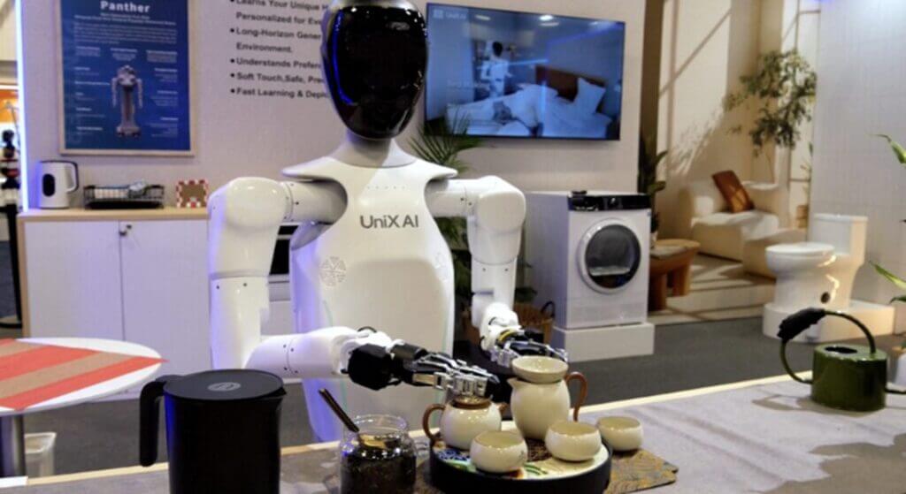 UniX AI Panther: The home robot that organizes your home! 2 UniX AI Panther: The home robot that organizes your home!