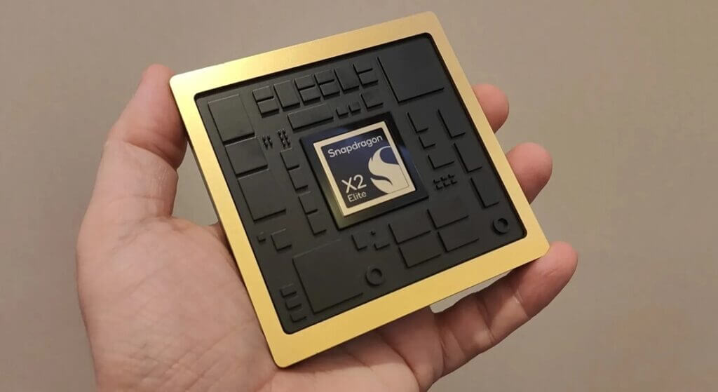 Microsoft Surface Laptop 8 και Surface Pro 12 με Snapdragon X2 chips