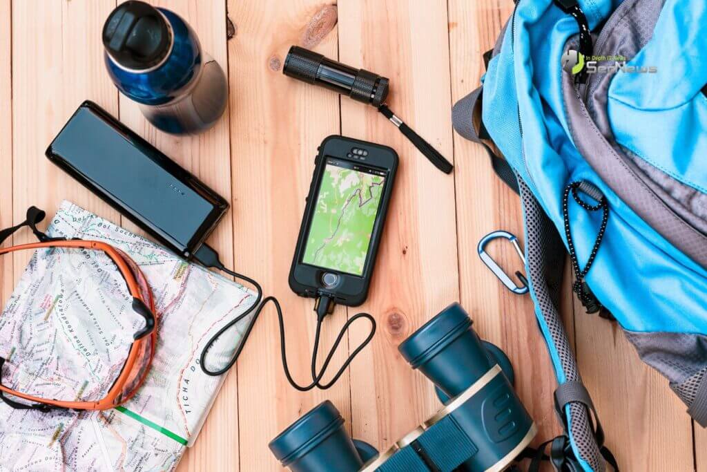 How to properly charge your smartphone on vacation 1 smartphone on vacation