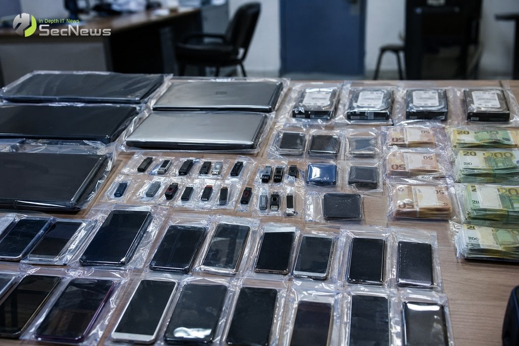 Cryptocurrency scam: 17 arrests, including 9 military personnel – 10,000 victims 1 Seized mobile phones, computers and cash from cryptocurrency fraud